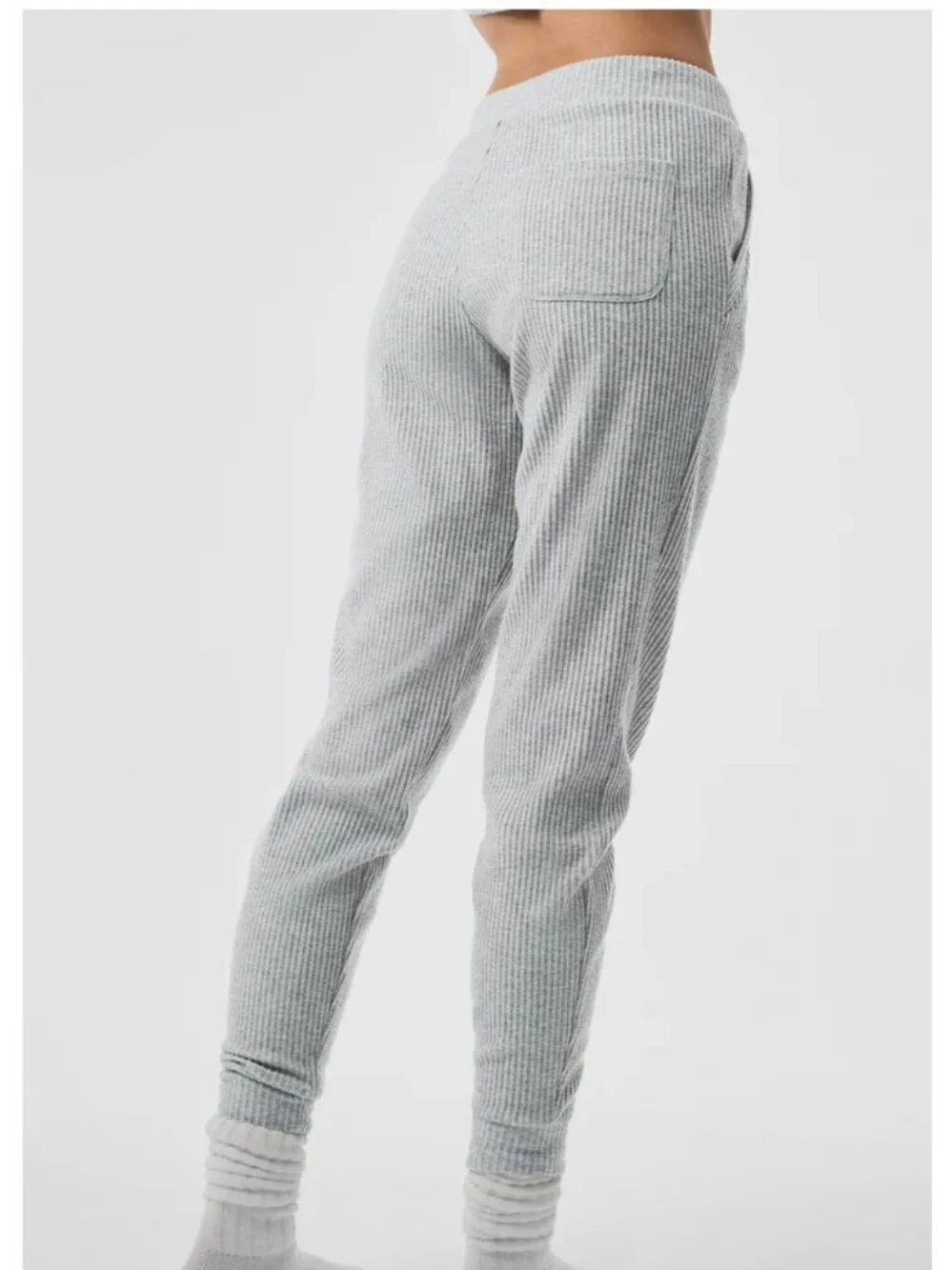 Alo Muse Sweatpant Jogger Athletic Heather Gray